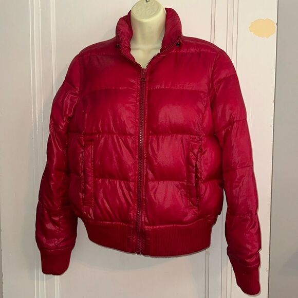 Refuge brand red nylon puffer coat - Picture 1 of 9
